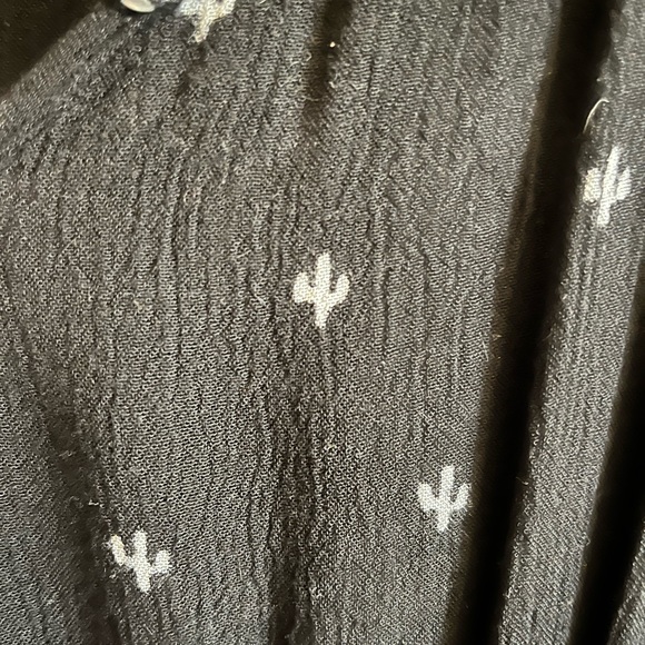 Symbology Clothing Baby Cacti Wrap Jumpsuit in Black & Ivory, women’s size XL - Picture 7 of 8